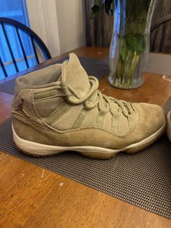 Air Jordan 11 Retro 'Olive Lux' 