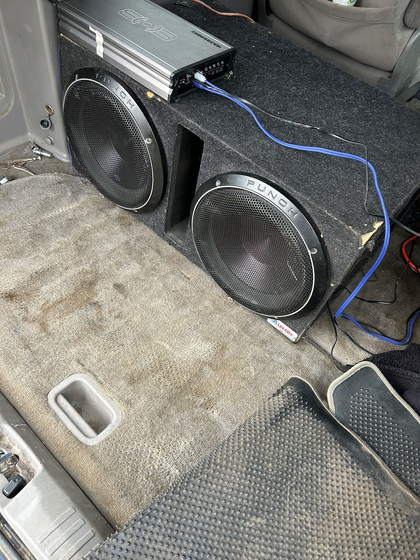 Subwoofers With Amp