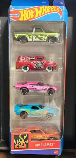 Hot Wheels 5pk Flames Variety