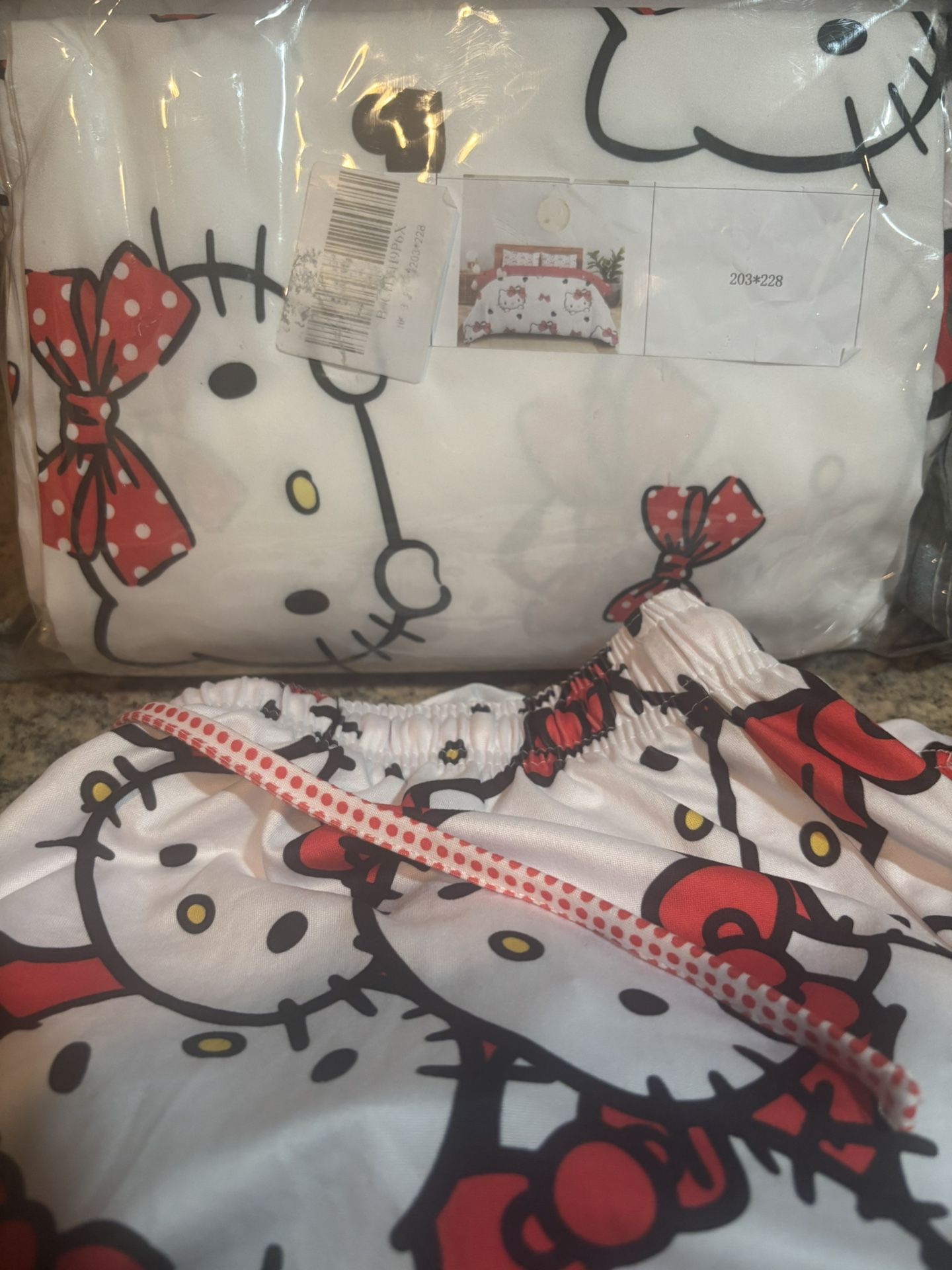 Hello Kitty Duvet Set NEW
