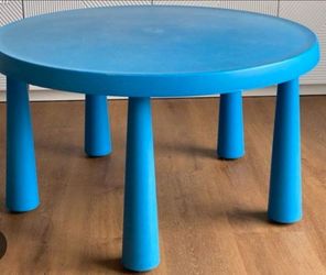 MAMMUT Children’s Table.  Light Blue . Indoor/Outdoor 🌤️🩵