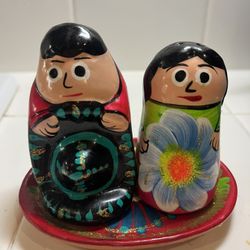 Salt & Pepper Shakers 