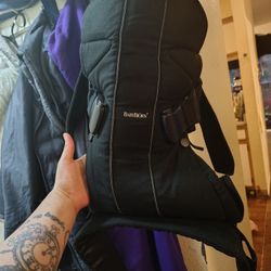 Babybjorn Carrier