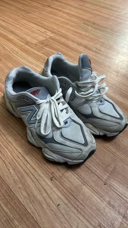 Used new balance 9060