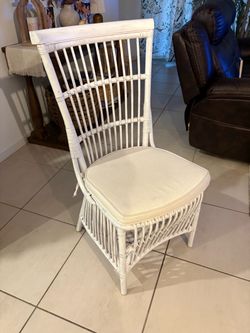 Bamboo chair with cushion