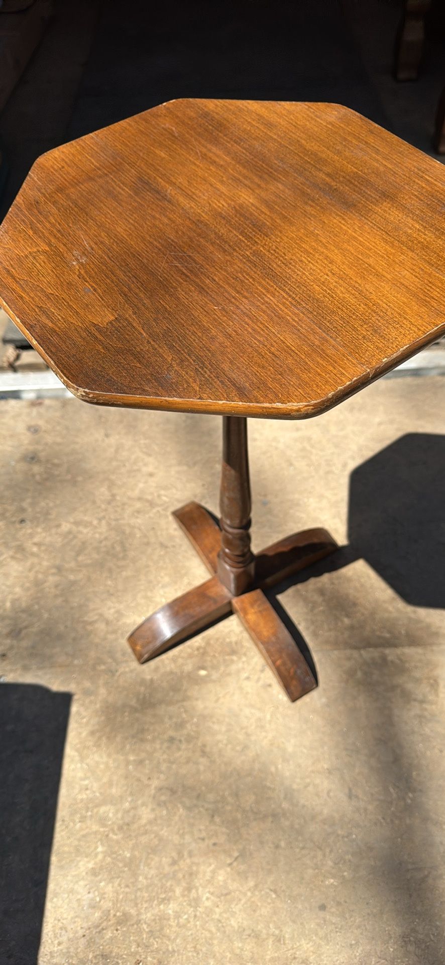End table