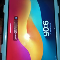 IPAD FOR SALE (BARELY USED, STILL NEW)