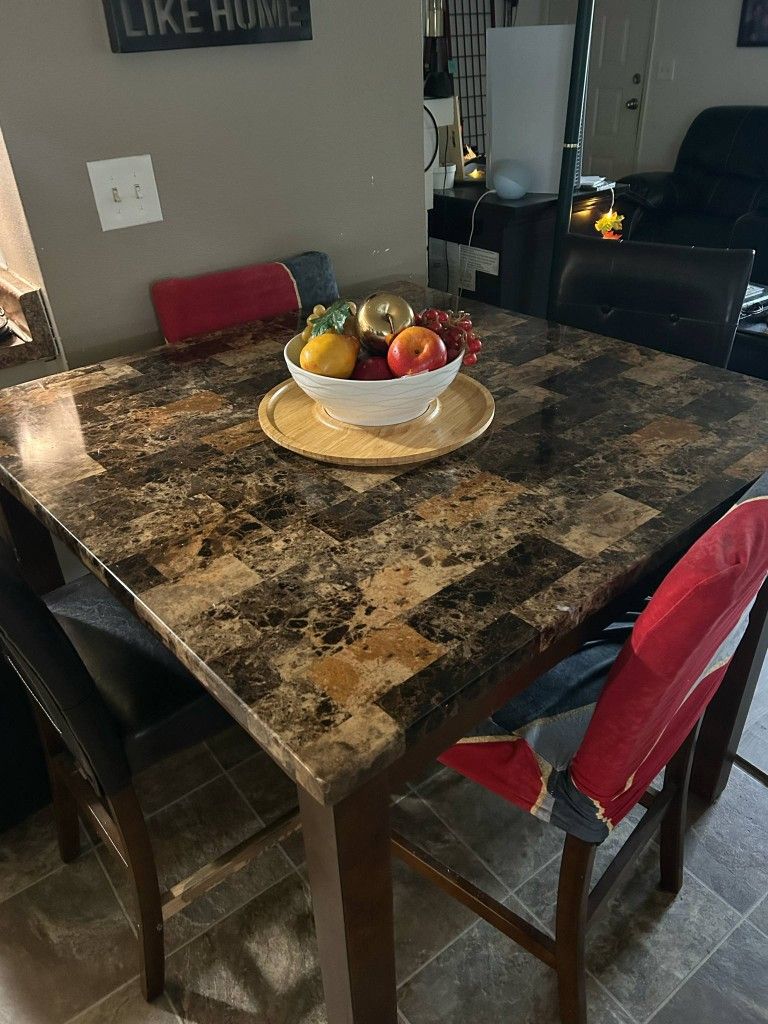 Dining Room Table With Chairs