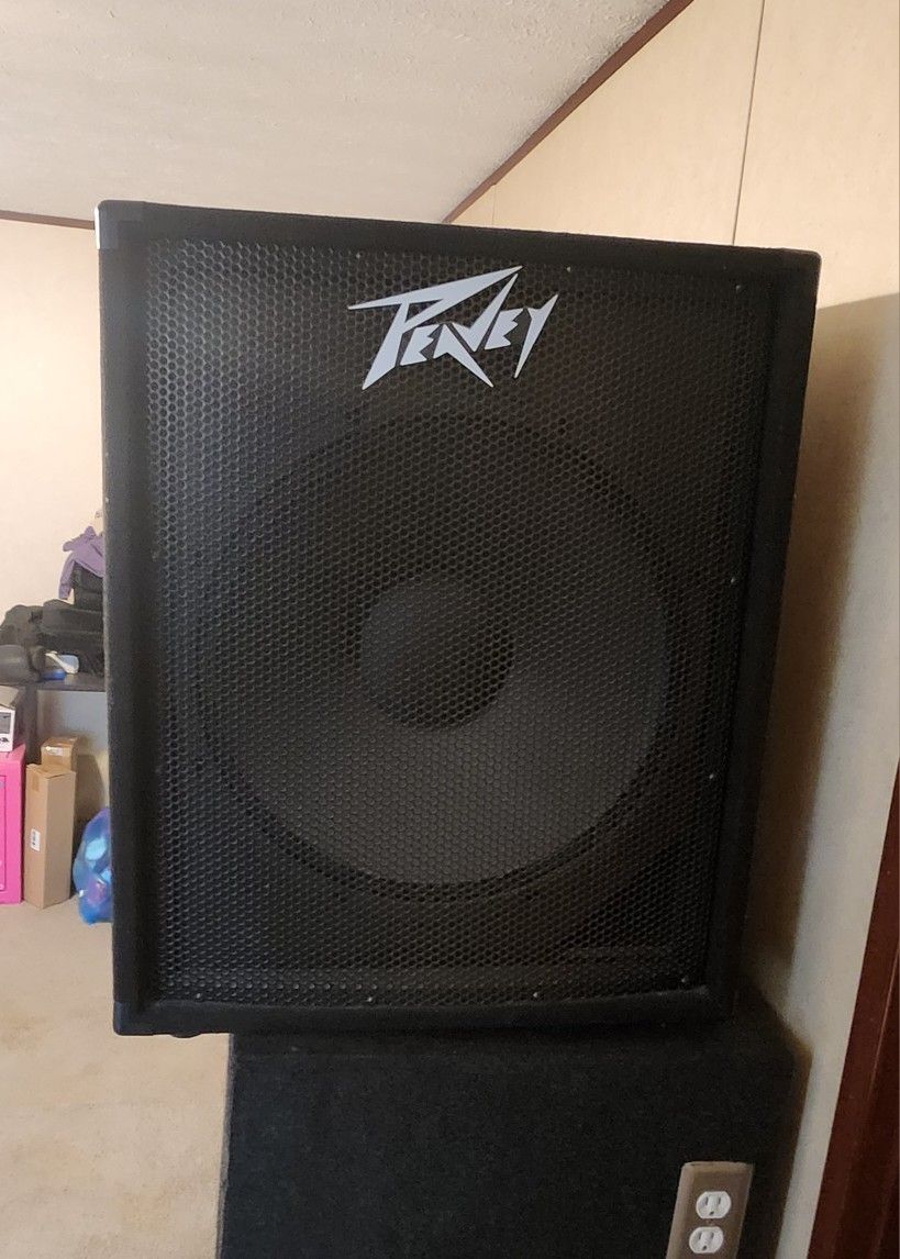 Peavey PV118 Passive Unpowered Subwoofer