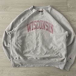 Vintage Y2K Grey Champion Premium Reverse Weave sweatshirt with Wisconsin spellout sportswear 