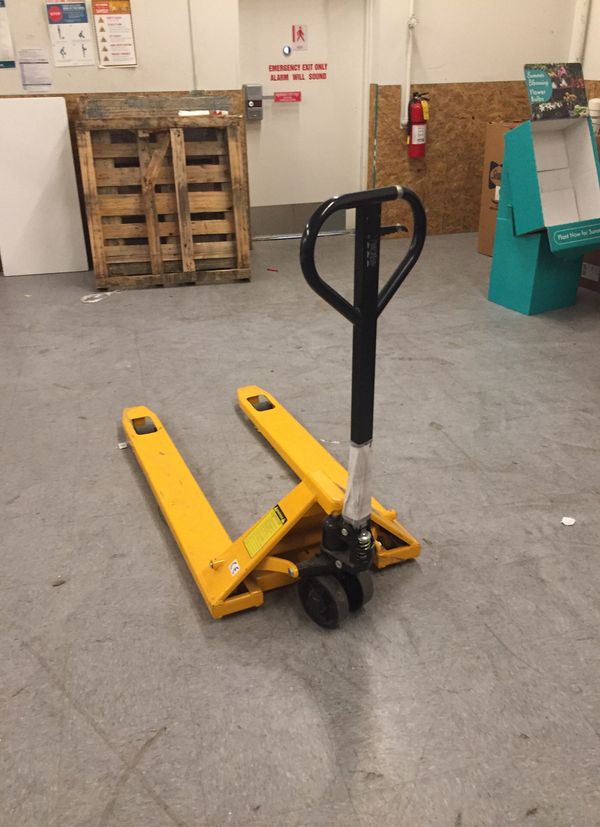 Pallet jack for Sale in Chamblee, GA - OfferUp