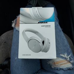 Bose Quietcomfort Headphones
