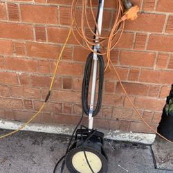 Floor Cleaning Machine And Ladder Extension