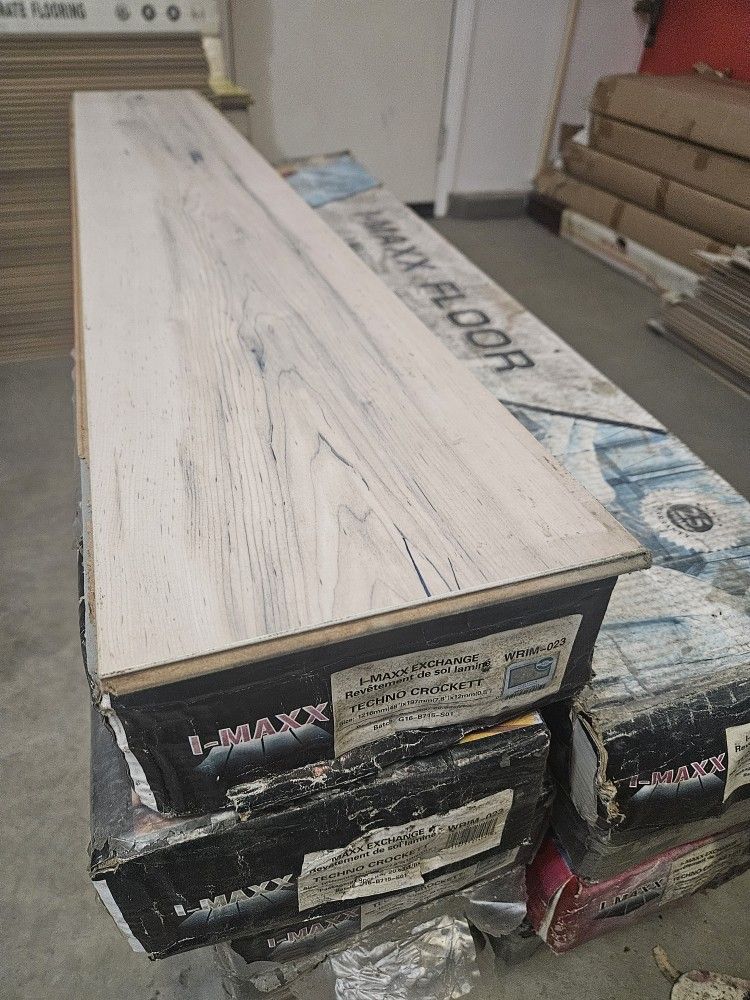 New Beautiful Laminate Flooring