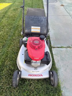 Honda lawnmower 21 inch