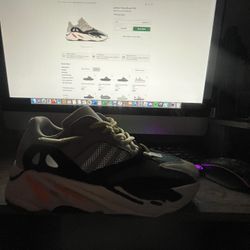 adidas Yeezy Boost 700