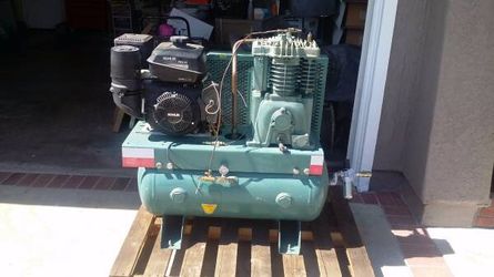 CURTIS AIR INDUSTRIAL COMPRESSOR