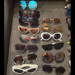 Women’s Sunglasses Guess