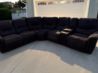Free Couch, Come And Get It