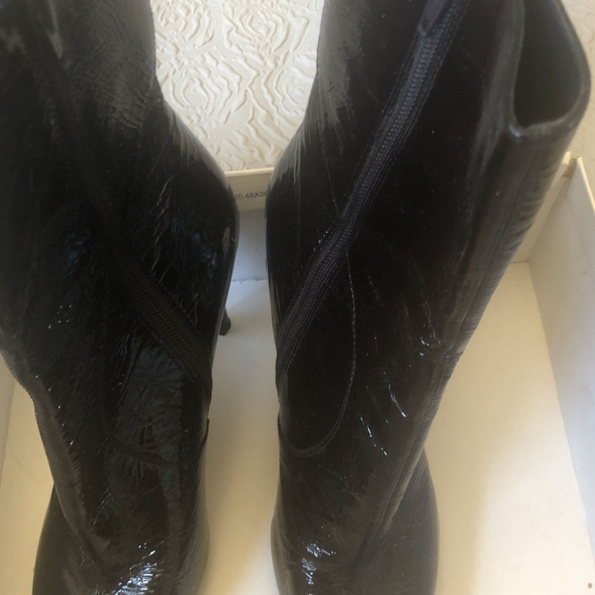 Size 9 Dark Brown