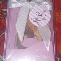 22 Piece Baby Shower Accessories