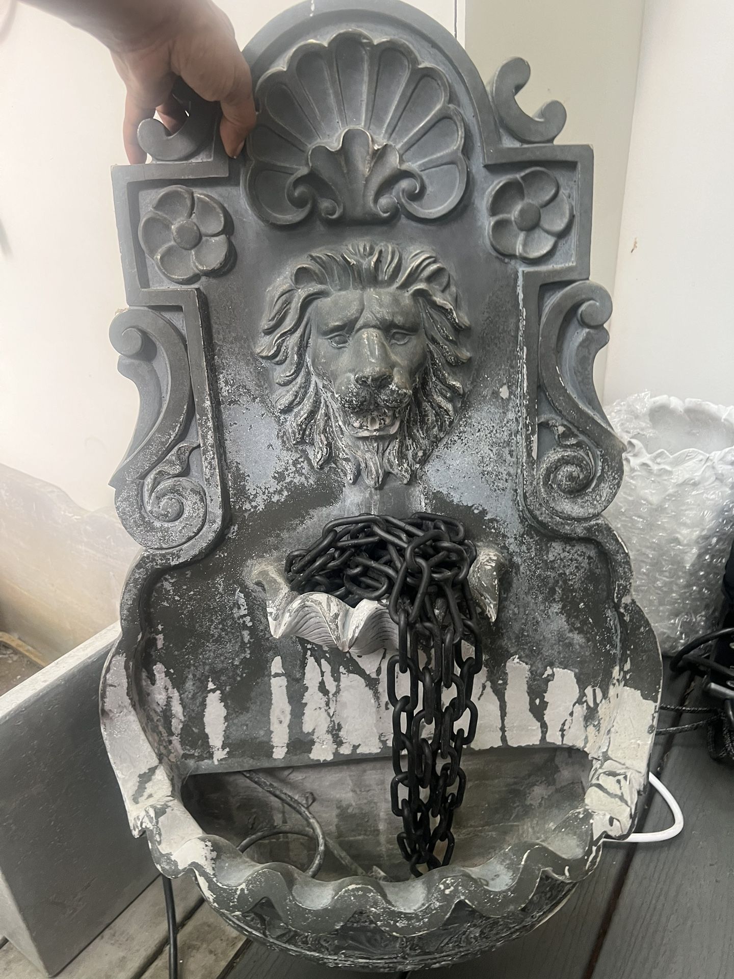 Outdoor Wall Water Fountain