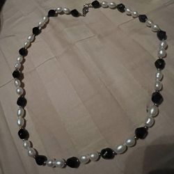 Beautiful Genuine Pearls 20” Necklace