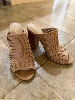 Aldo Sandals