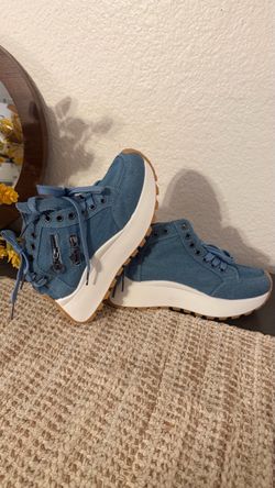 Blue Denim Platform High-Top Sneakers size 6.5 ✨new