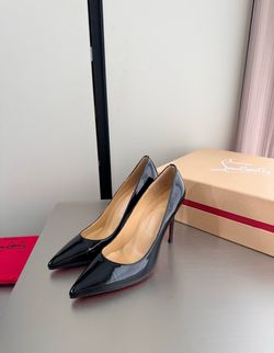 Women red bottoms high heels