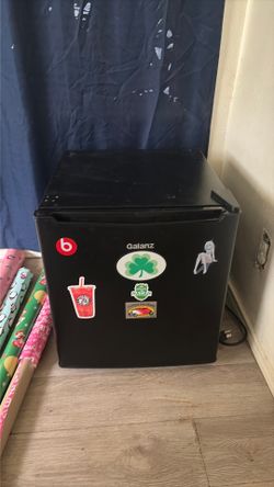 Galas mini fridge