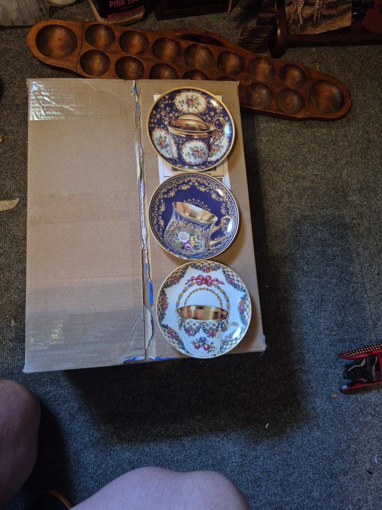 Bradford Exchange Russian Tradition Plates