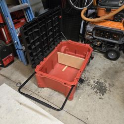 Milwaukee Large Tool Box