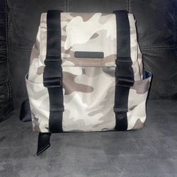 Tommy Hilfiger Backpack Bag ***Taking offers, items are not $0***