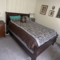 Dark Cherry Wood Bed And Dresser Set