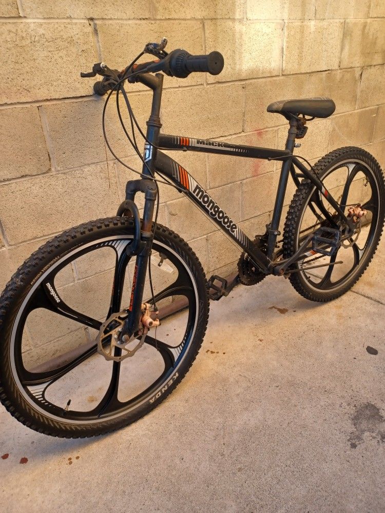 Bicicleta Mongoose 26