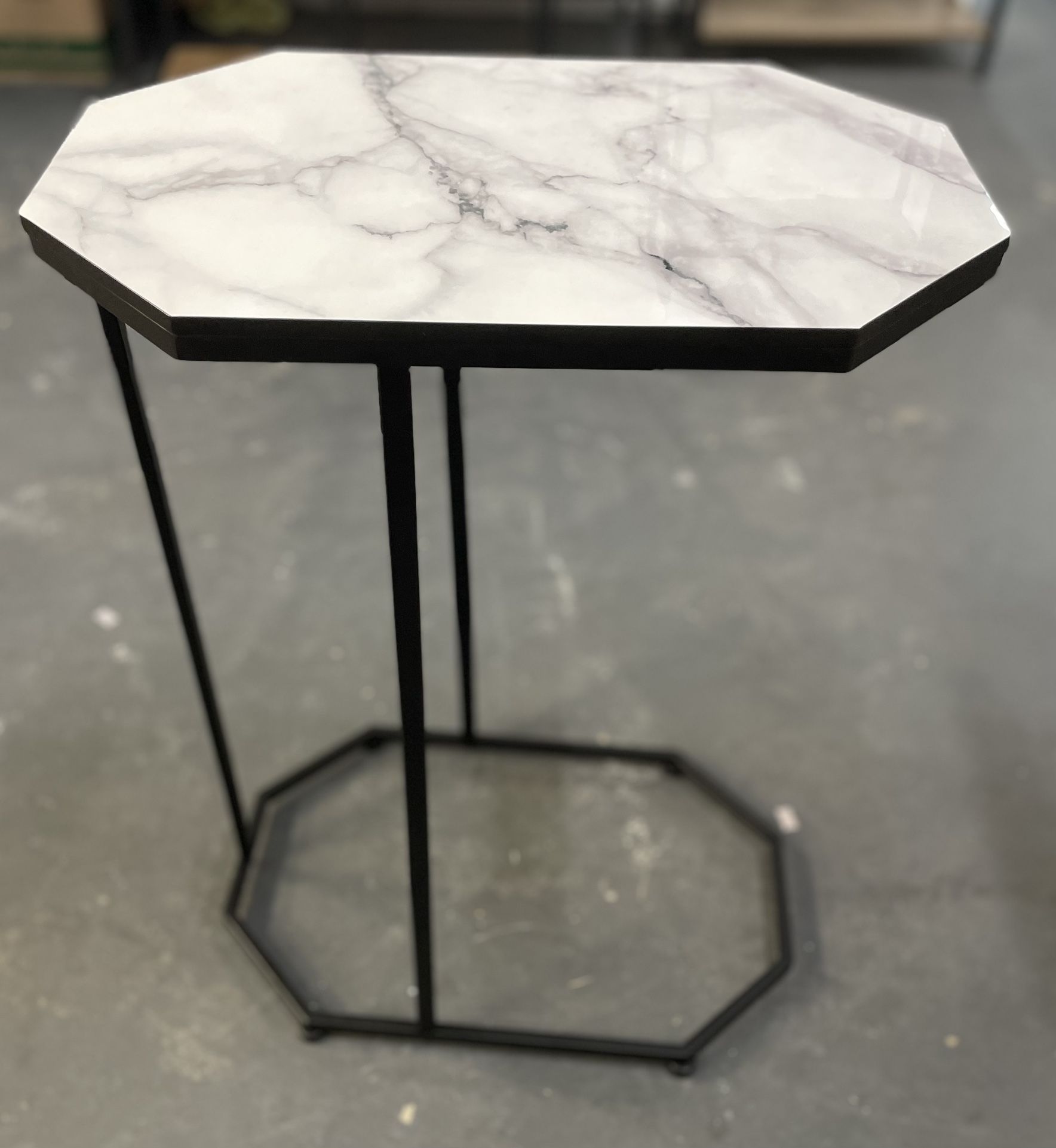Side/end Table