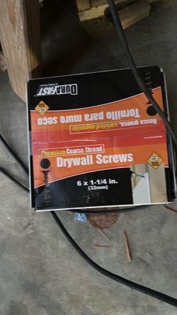 Drywall screws
