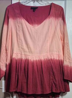 Lane Bryant Size 24 Ombre Eyelet Sleeve Tunic