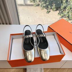 Women's shoes, women's sandals, women's low-heeled shoes, women's high-heeled shoes