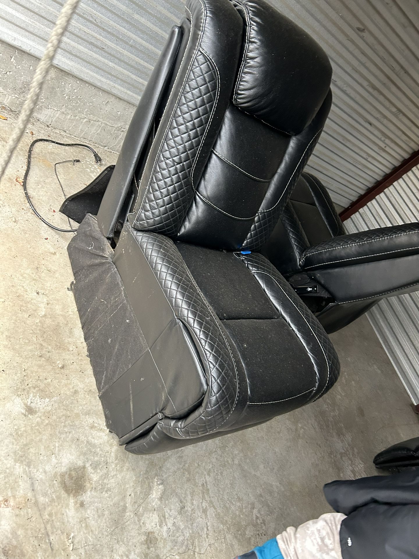 Reclining Loveseats