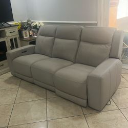 Dos Sofas $700
