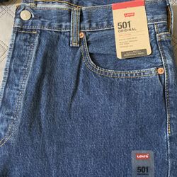 Levi’s 