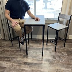 Breakfast Table and 2 Chair Set