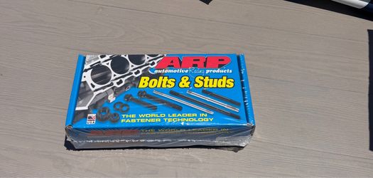 ARP VQ L19 Head Stud Kit Nissan VQ35/37 VR30