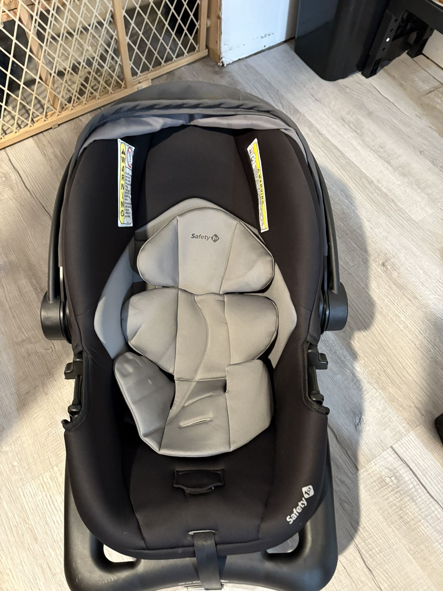 Safety First Carseat Stroller Duo