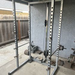 Power Rack w Upper/lower Pulleys
