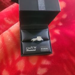 1/2ct Diamond 10 K Gold Ring