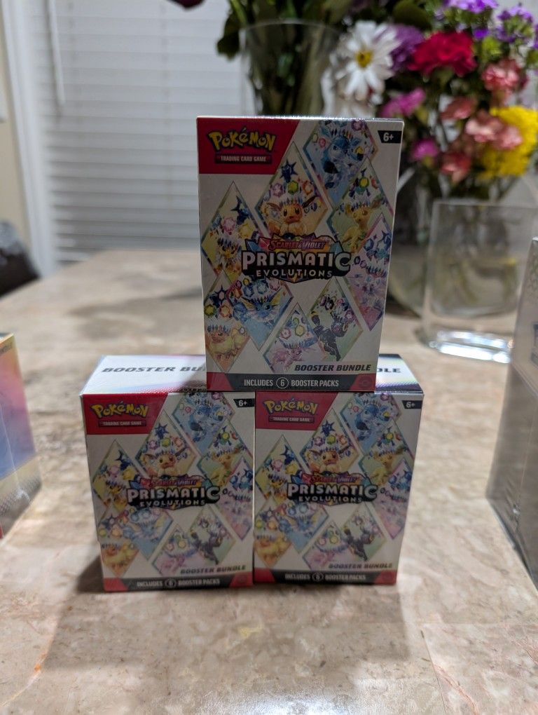Prismatic Evolution Booster Bundle 