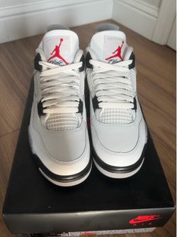 Jordan 4 white cement sz8